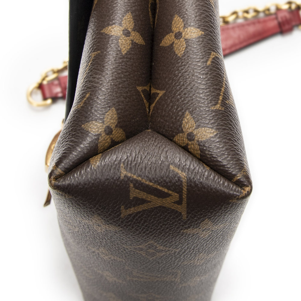 Louis Vuitton Saint Placide - Picture 8 of 10